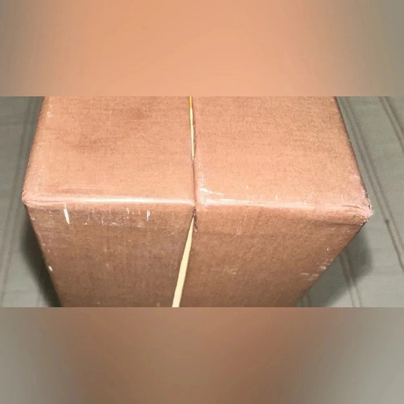 Louis Vuitton Authentic Large Box - Picture 4 of 7